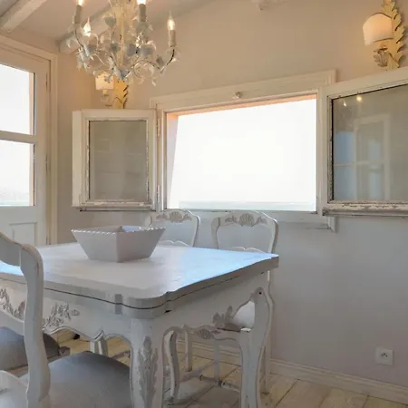Tropez Apartamento *